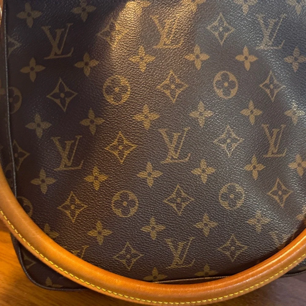 Louis Vuitton Classic Monogram MM looping Shoulder Bag EUC - Picture 8 of 10